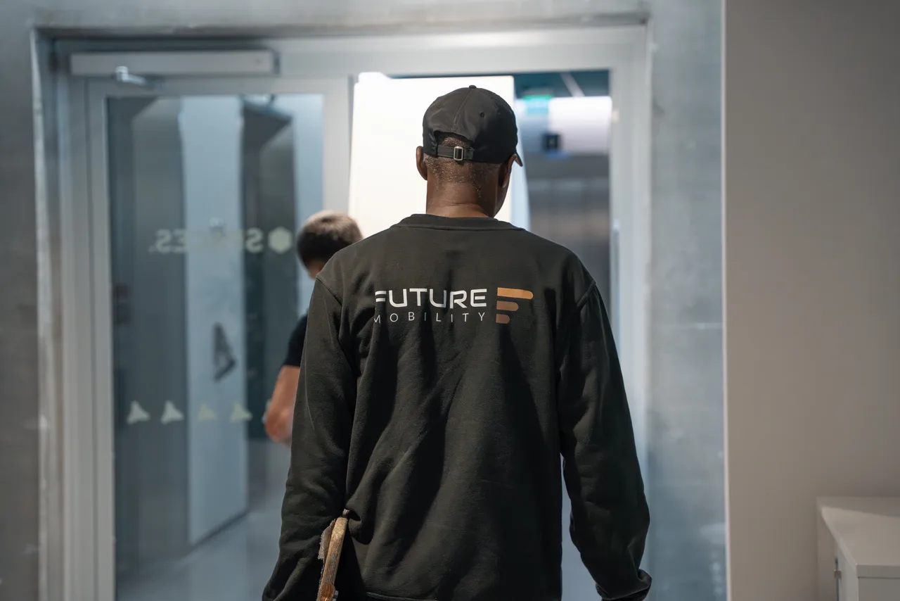 Flyttlådor och material